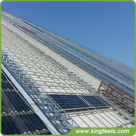 Die weltweit erste „Tesla Town“: Solardächer und Powerwalls
